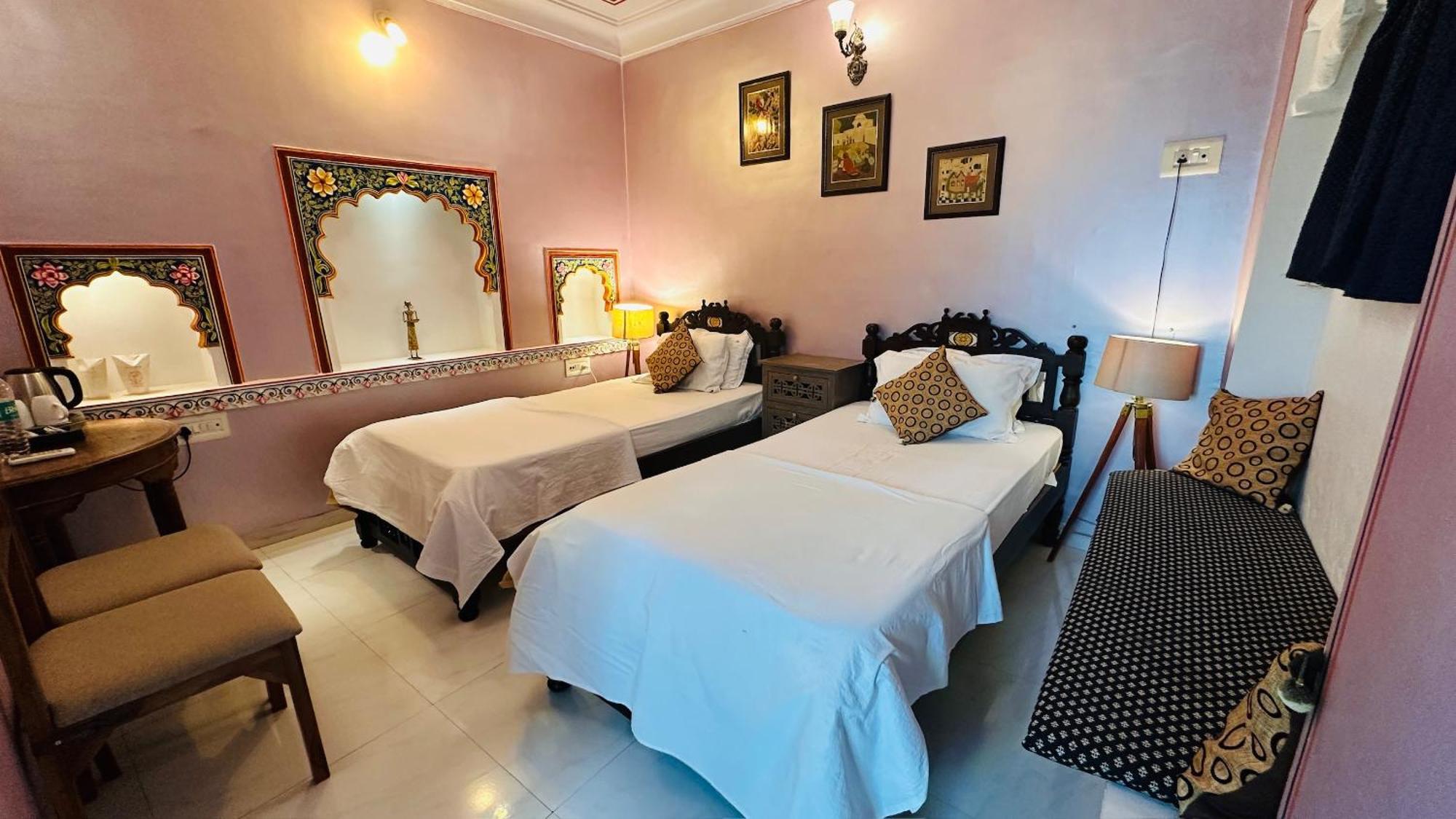 Bundi Inn - A Heritage Boutique Haveli Exterior photo