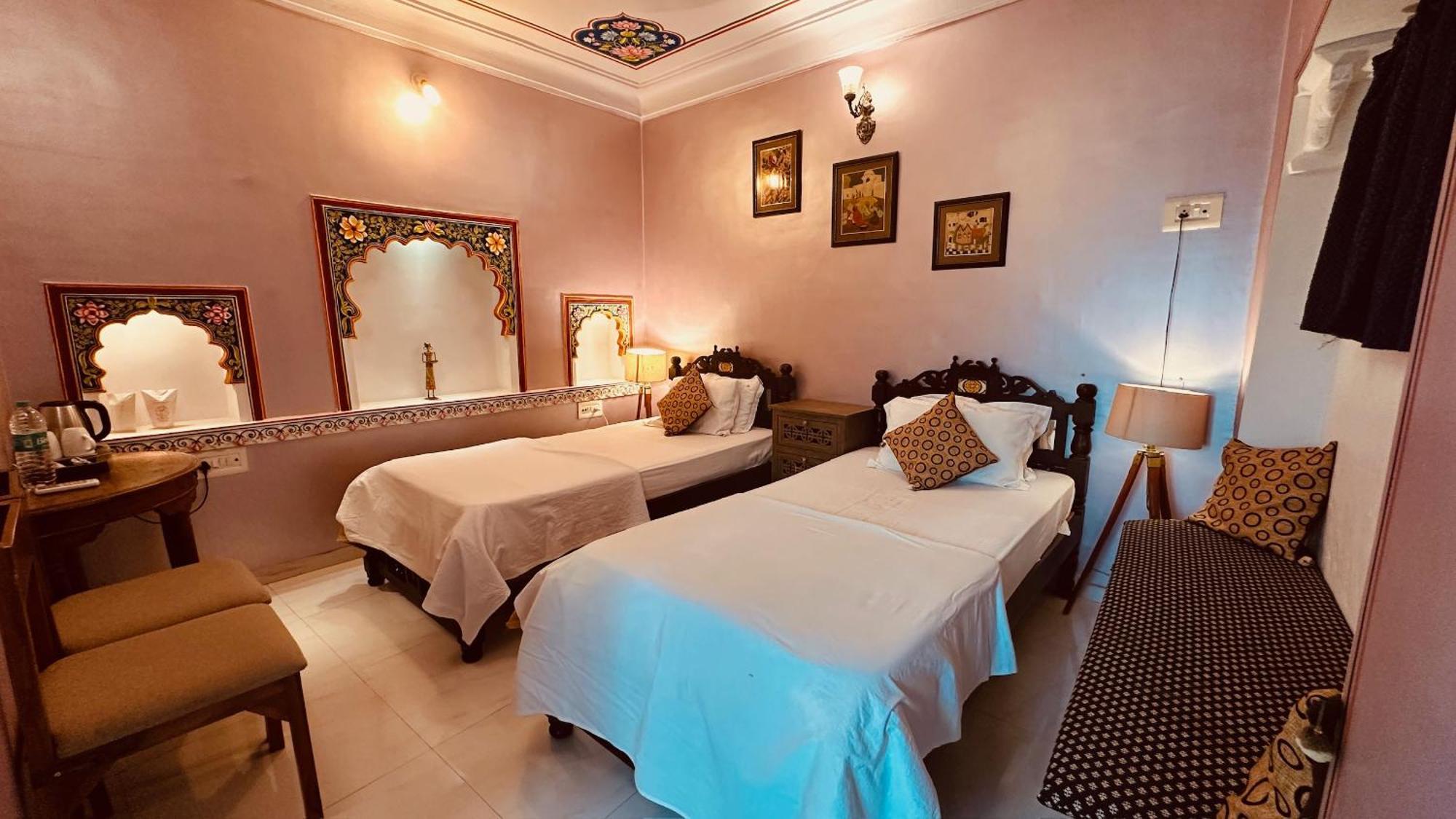 Bundi Inn - A Heritage Boutique Haveli Exterior photo